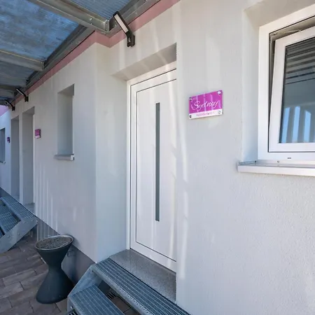 Haus Sydney By Wohn-zeit - über 200 Betten Im Umkreis Von 87700 Memmingen Apartment